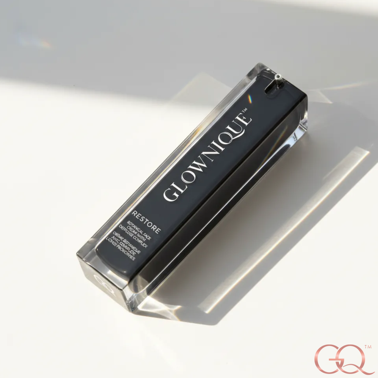 Indulge in GLOWNIQUE Botanical Face Cream, where luxurious botanicals meet artisanal craftsmanship for radiant, hydrated skin. Elevate your beauty ritual.