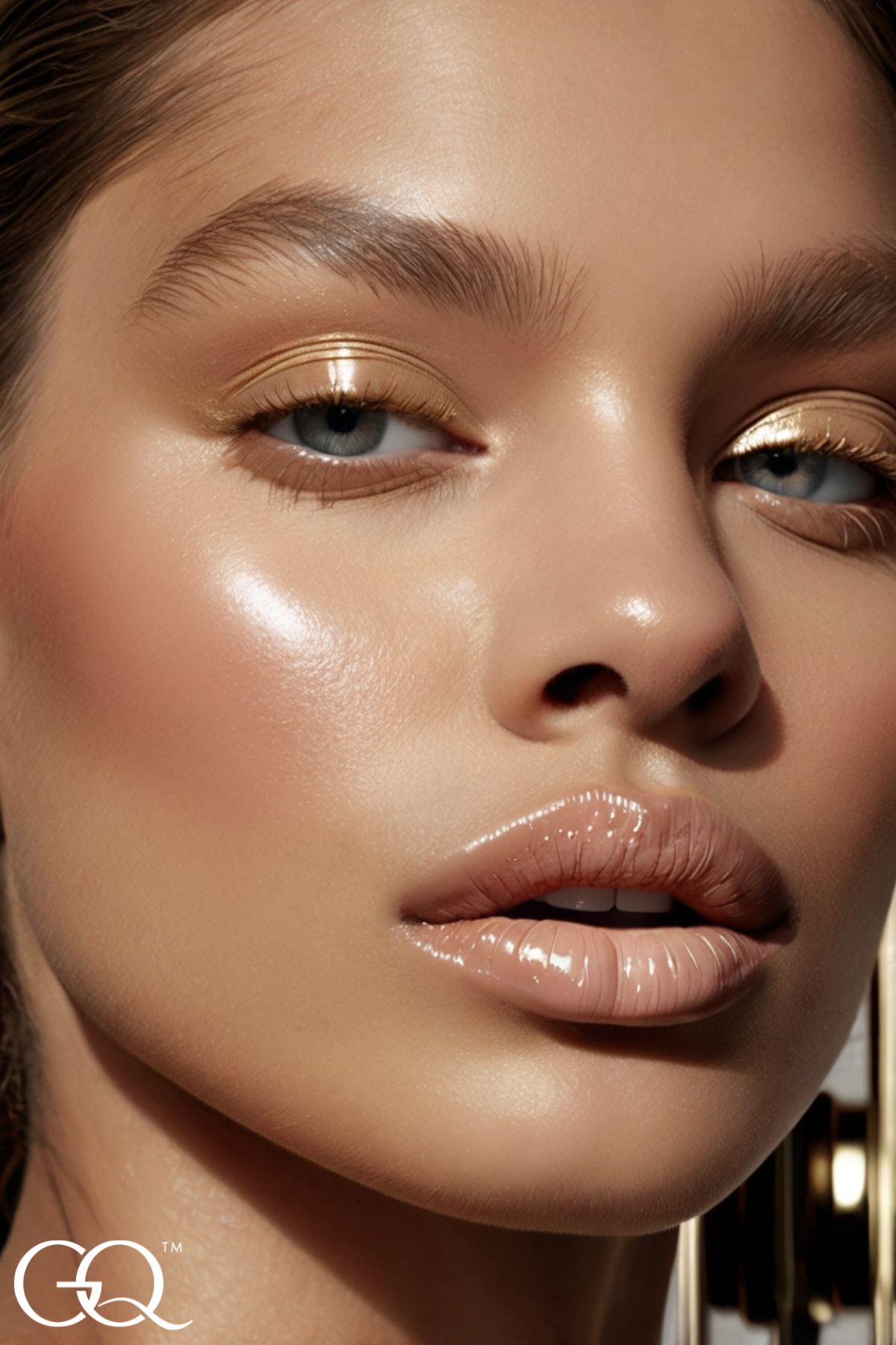 Plumping Lip Gloss (2.5g) | GLOWNIQUE