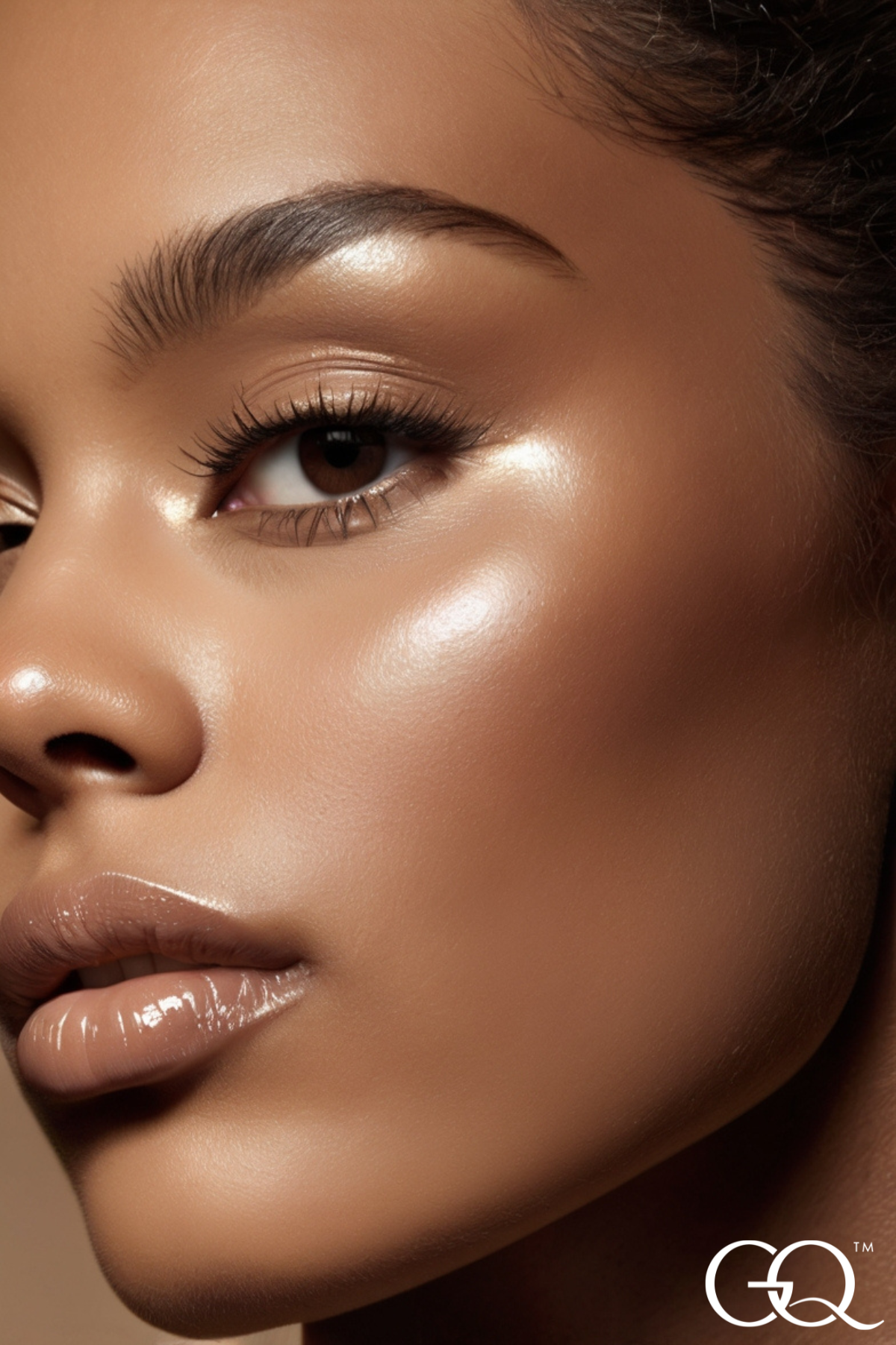 Foundation mit LSF – Sandstein (30 ml) | GLOWNIQUE