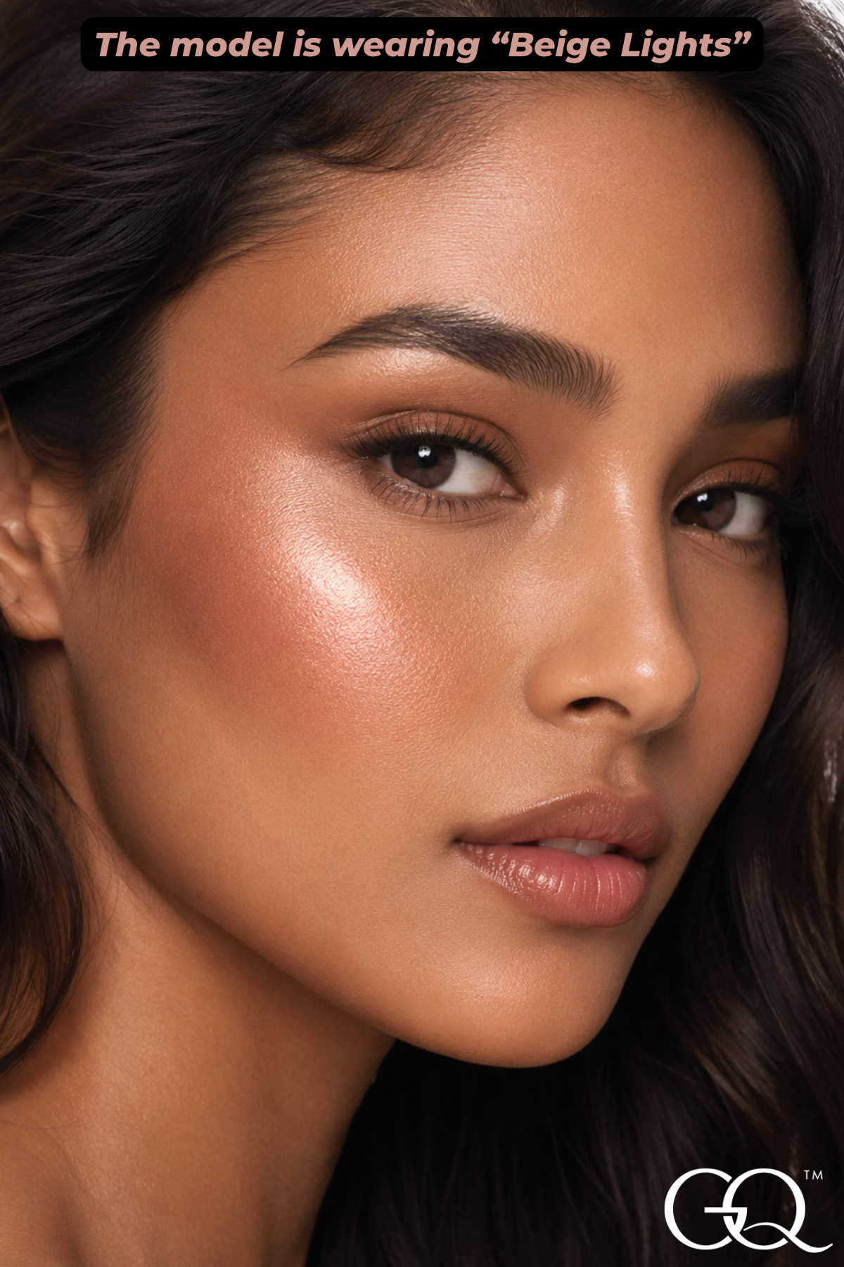 Elevate your beauty ritual with GLOWNIQUE Highlighter Stick, a vegan formulation enriched with vitamins for a radiant, luxurious glow that embodies elegance.