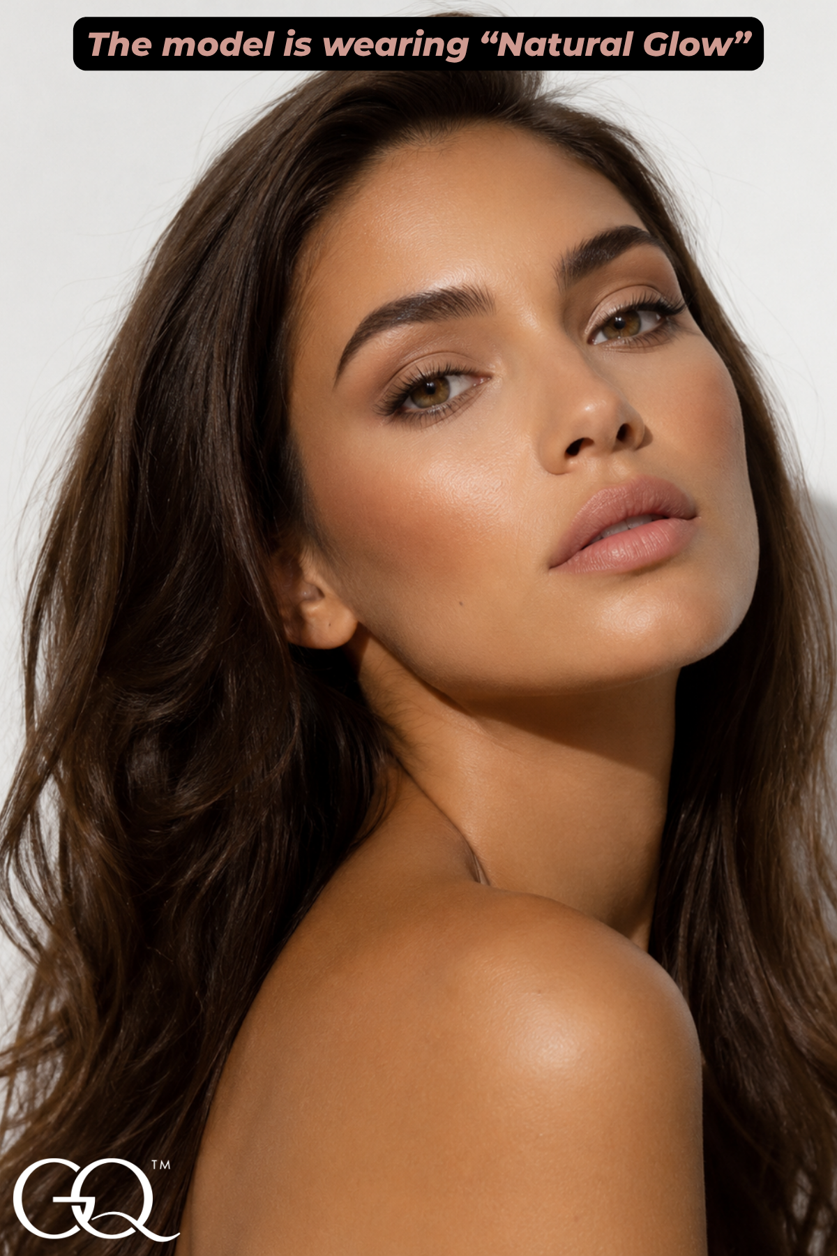 Experience the artistry of GLOWNIQUE's Ultimate Contour Palette, where luxurious formulation meets effortless elegance for a radiant, sculpted look.