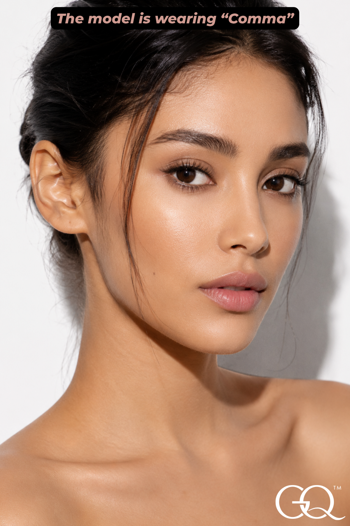 Experience the artistry of GLOWNIQUE Concealing Cream, a luxurious blend that elevates your beauty ritual with flawless coverage and radiant allure.