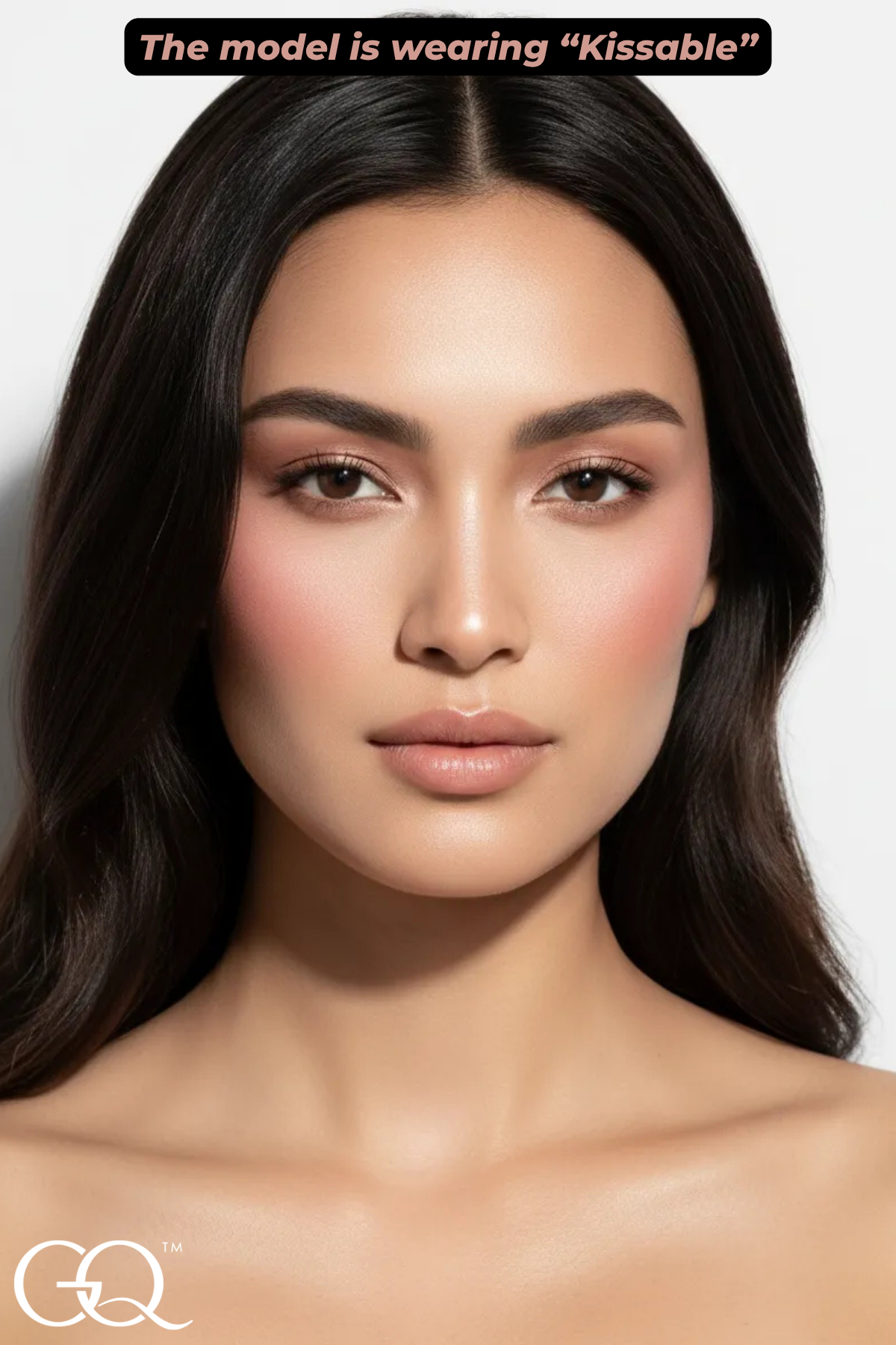 Experience the exquisite GLOWNIQUE Blush Palette - Kissable, crafted with luxurious jojoba oil for a radiant, timeless glow. Elevate your beauty ritual with artisanal elegance.