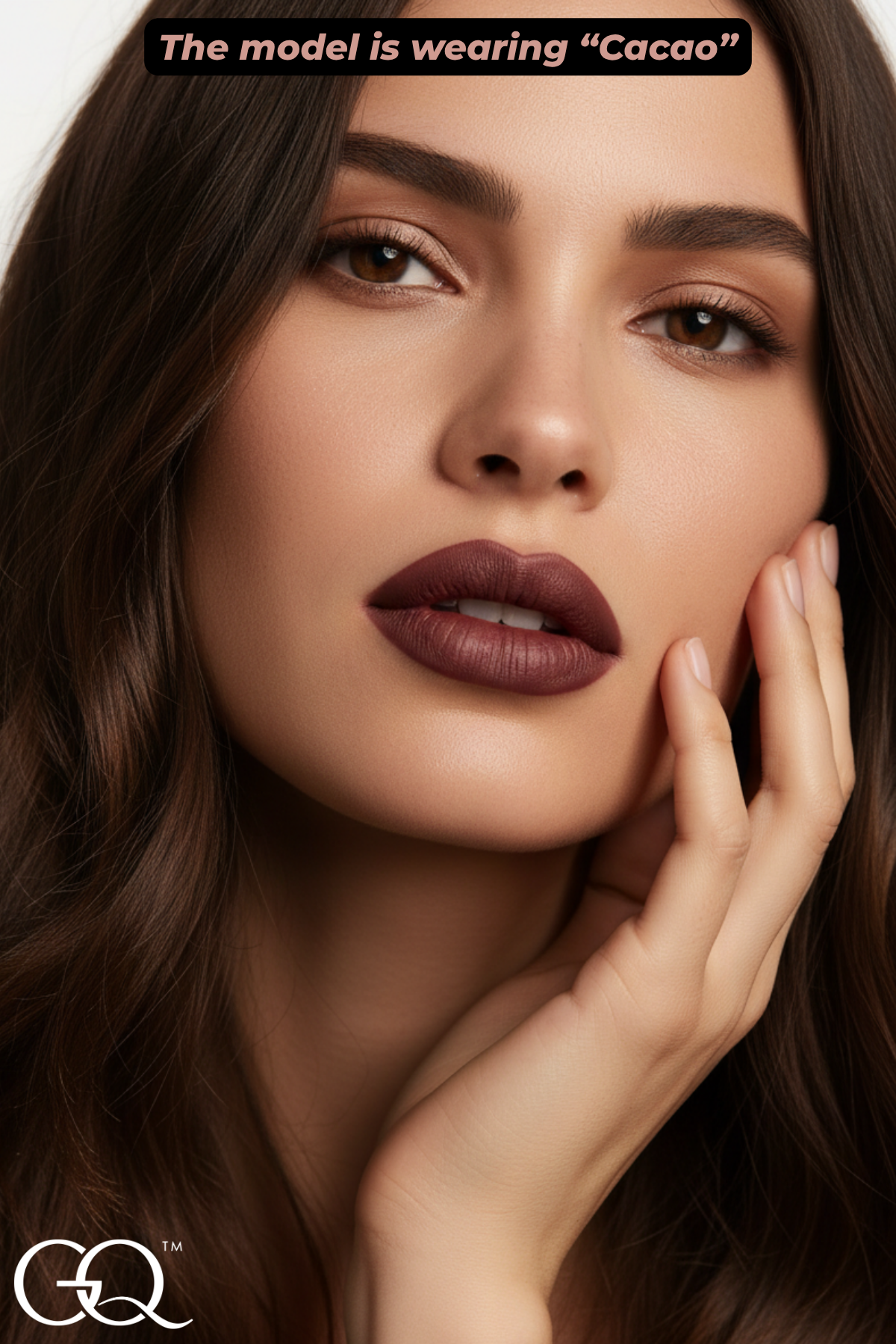 Indulge in GLOWNIQUE's Automatic Lip Liner in Cacao, a creamy formulation enriched with shea butter for luxurious precision and effortless elegance.