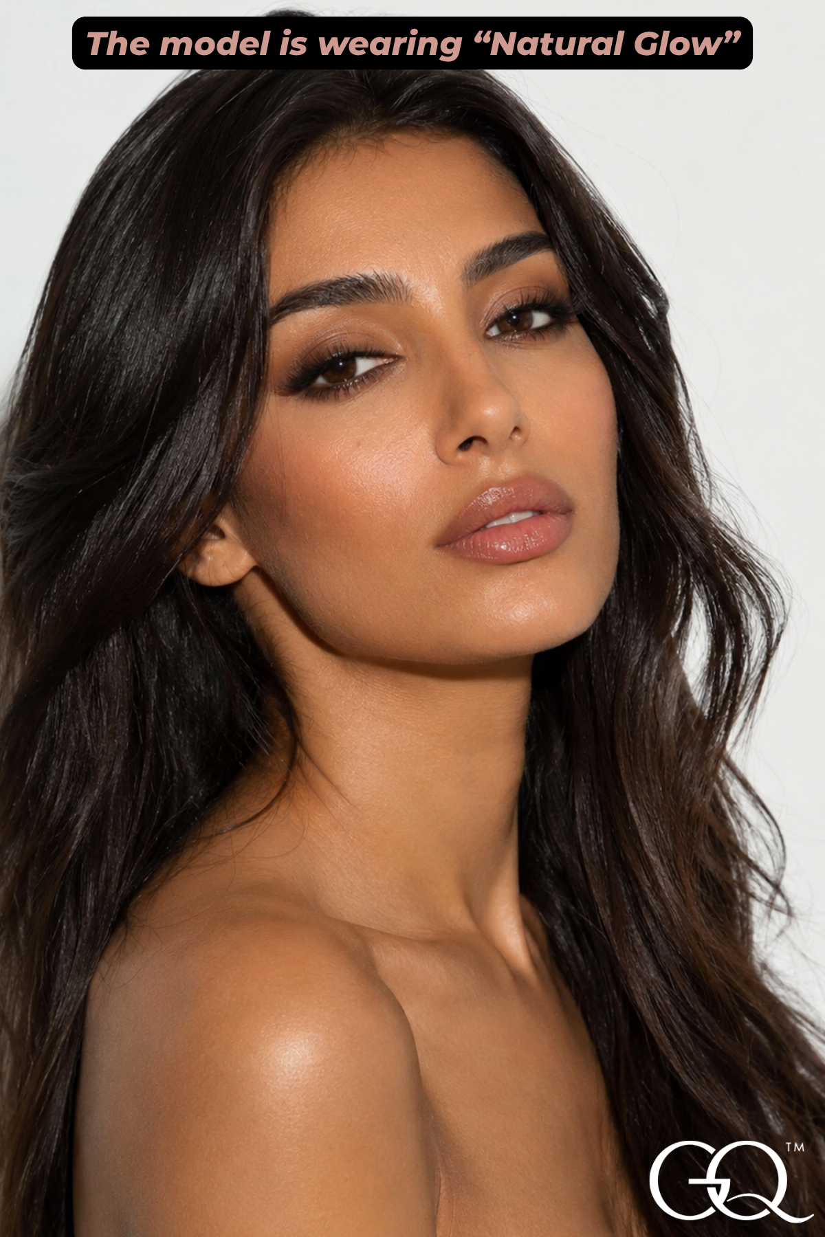 Experience the artistry of GLOWNIQUE's Ultimate Contour Palette, where silky, blendable powders redefine luxury beauty, enhancing your natural allure with effortless elegance.