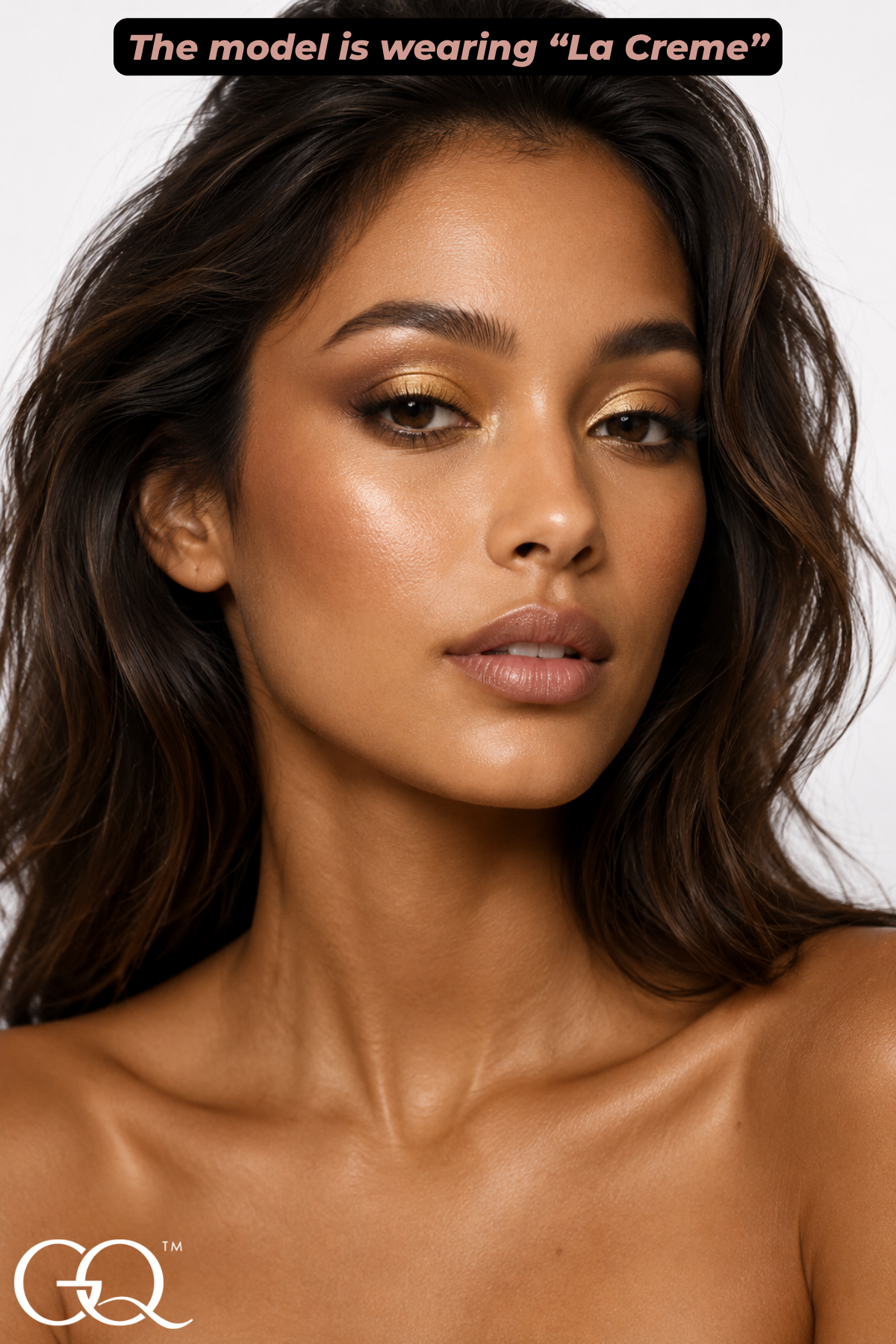 Elevate your allure with GLOWNIQUE Eyeshadow Palette - La Creme. Experience luxurious pigments and velvety textures for timeless beauty and sophisticated expression.