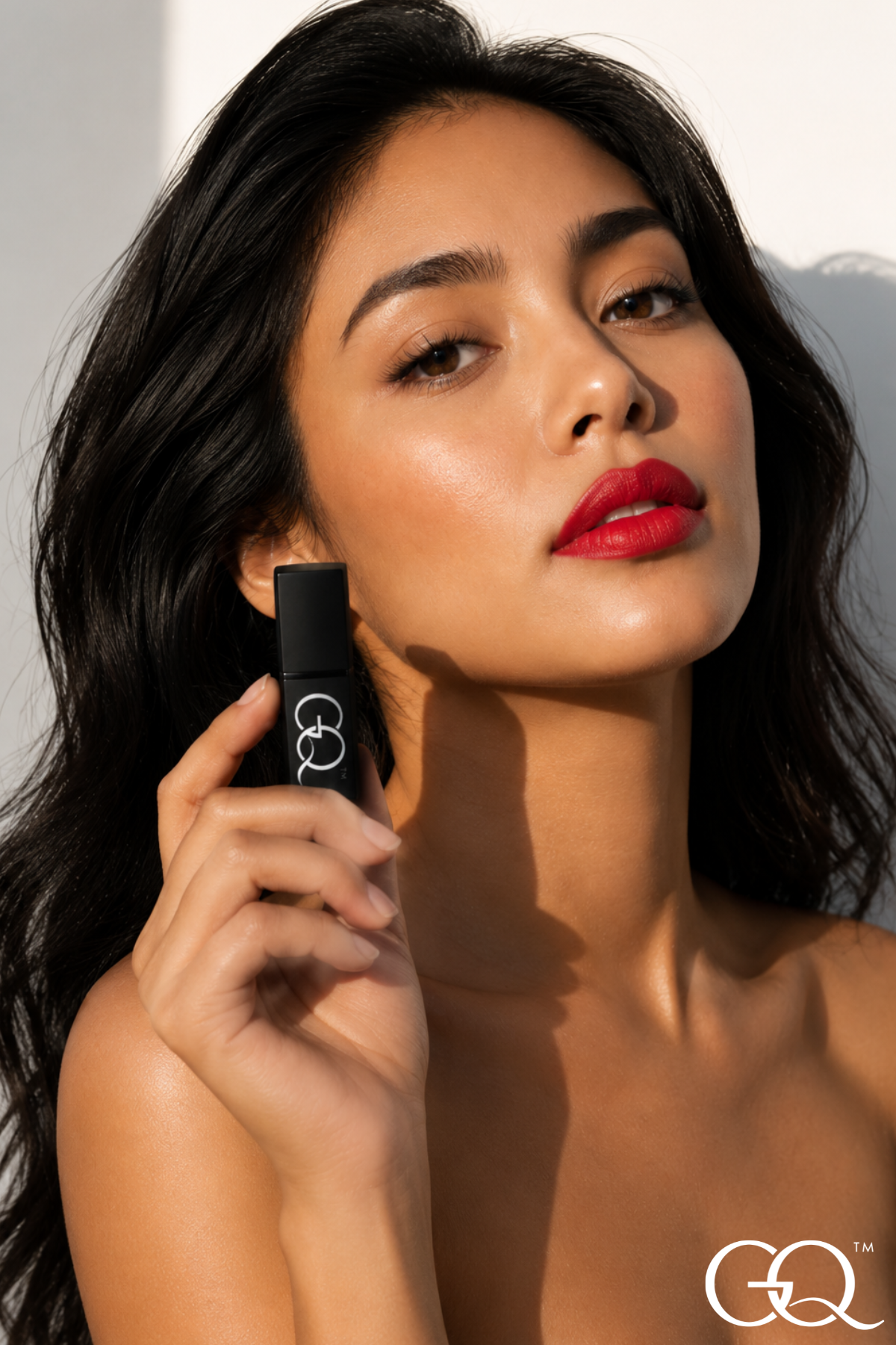 GLOWNIQUE Maison Lipstick - Couture Red Elegance