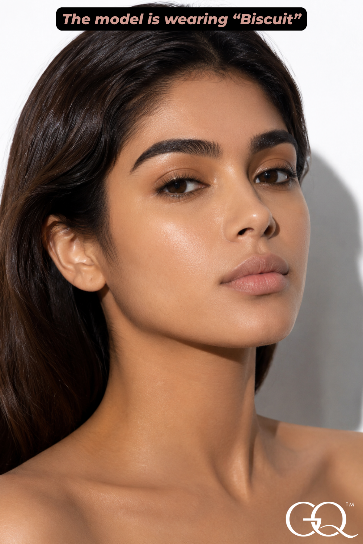 Experience the art of transformation with GLOWNIQUE Concealing Cream. This luxurious formula offers flawless coverage, elevating your natural beauty with artisanal craftsmanship.