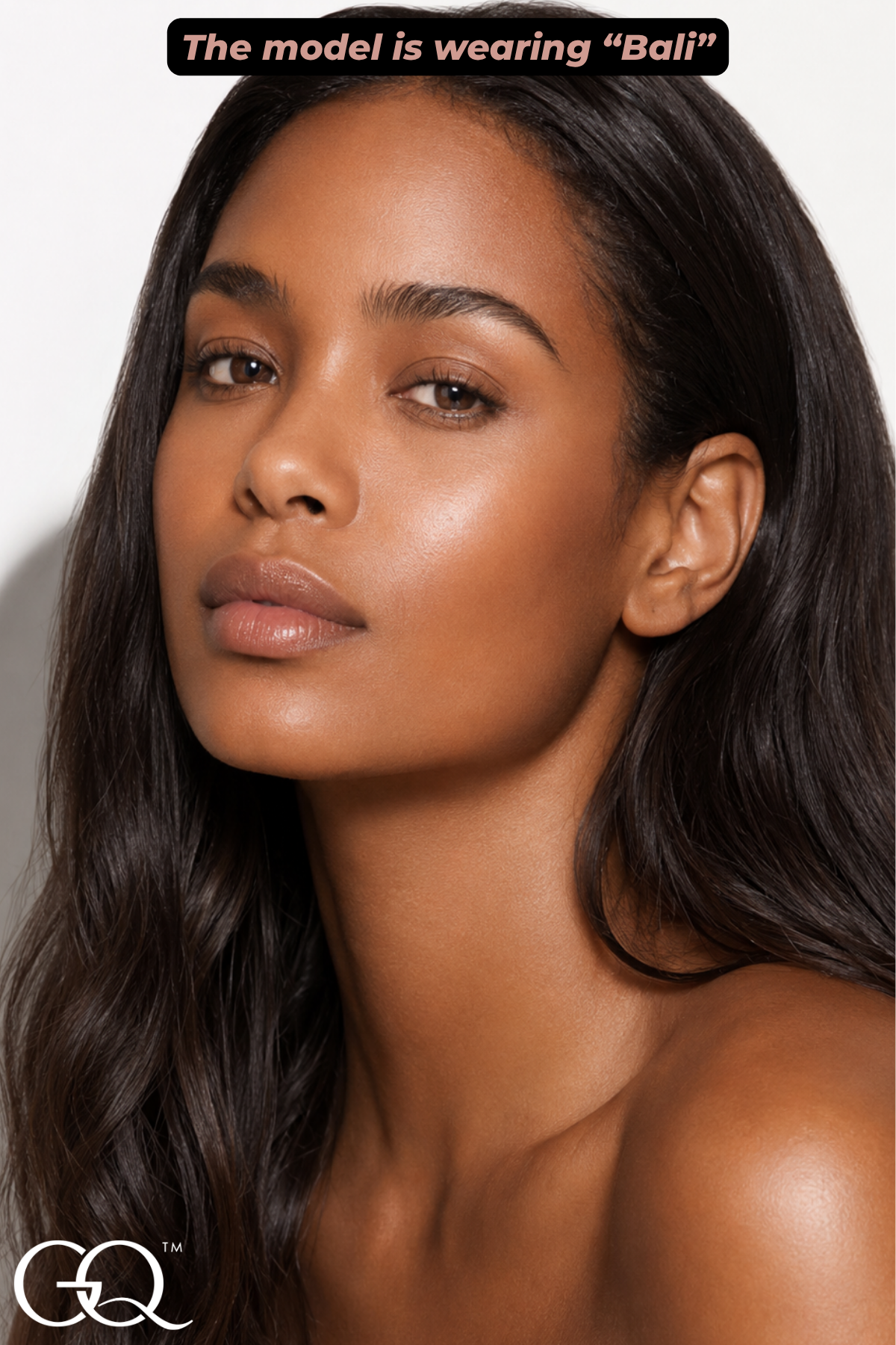 Experience the opulence of GLOWNIQUE Full Cover Foundation, a vegan formulation that delivers flawless elegance and a luxurious matte finish for radiant beauty.