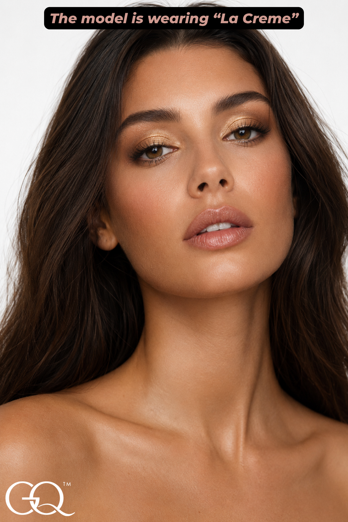 Indulge in the GLOWNIQUE Eyeshadow Palette - La Creme, where luxurious pigments and velvety textures elevate your beauty ritual, embodying sophistication and allure.