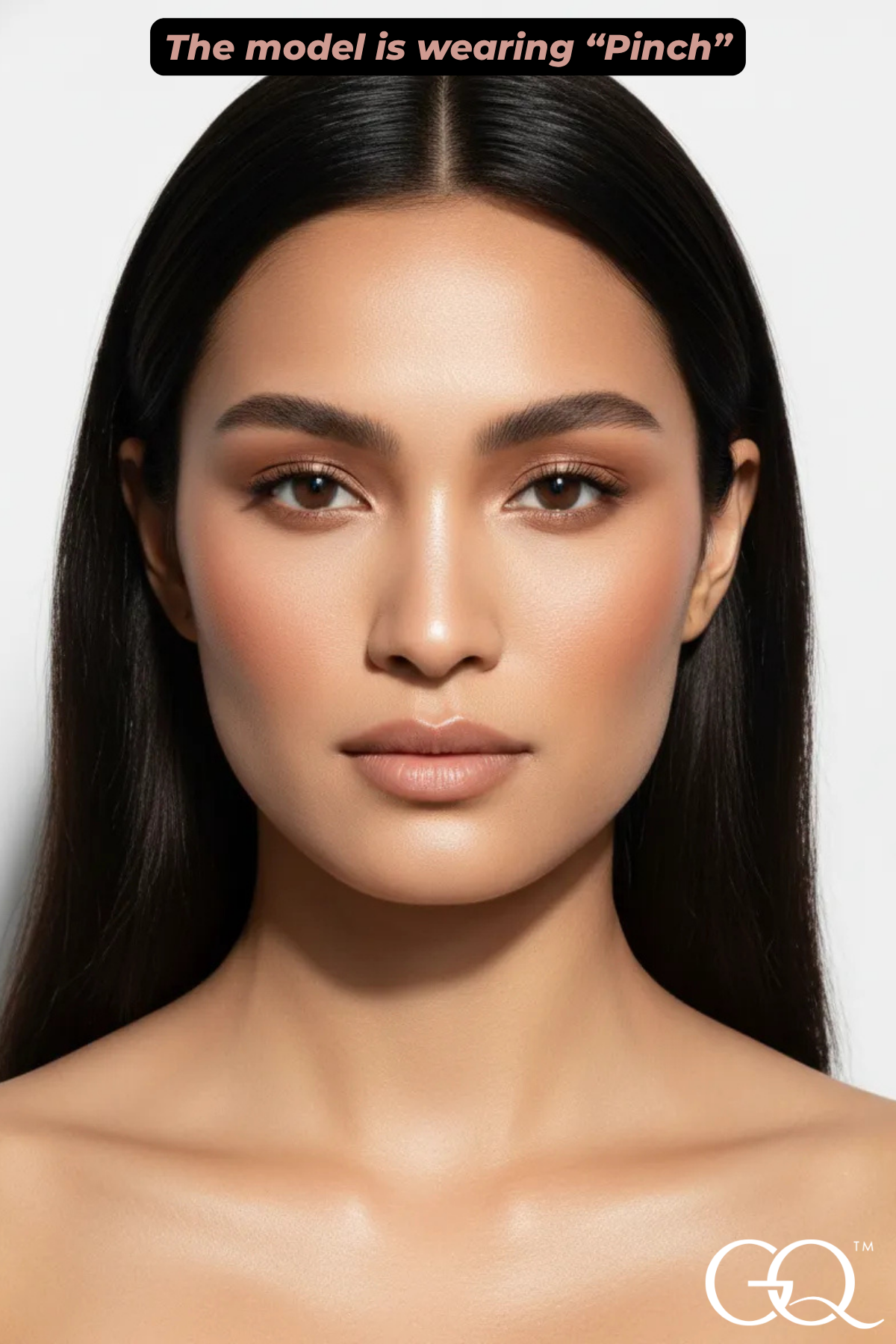 Elevate your beauty ritual with the GLOWNIQUE Blush Palette in Pinch, featuring luxurious jojoba oil for a radiant, buildable flush that enhances every complexion.