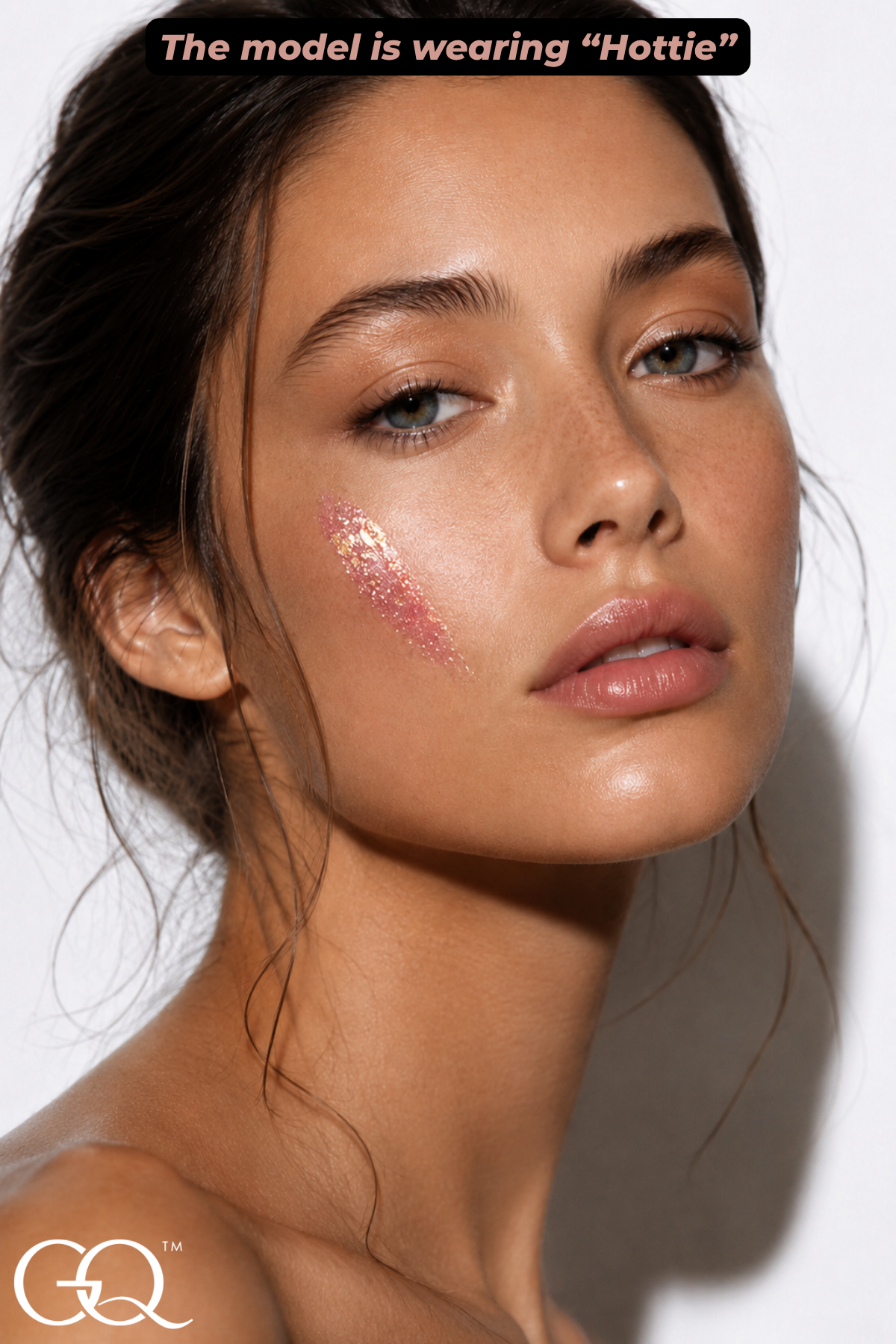 Experience the exquisite GLOWNIQUE Liquid Shimmer, a luxurious formula that enhances your natural beauty with radiant sophistication and effortless elegance.