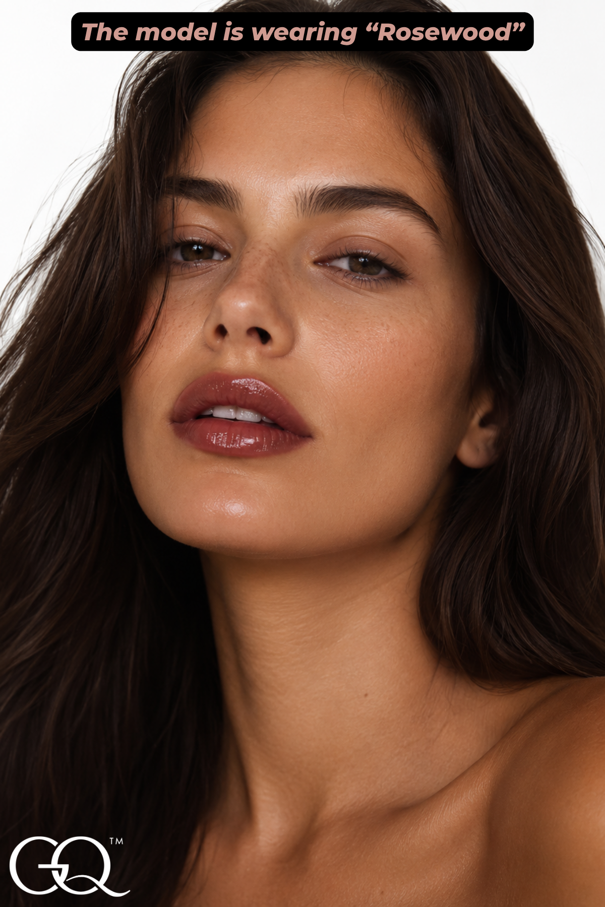 Indulge in the exquisite GLOWNIQUE Hydrating Lip Oil, a luxurious blend of botanical oils for radiant, deeply nourished lips. Experience unparalleled hydration and elegance.