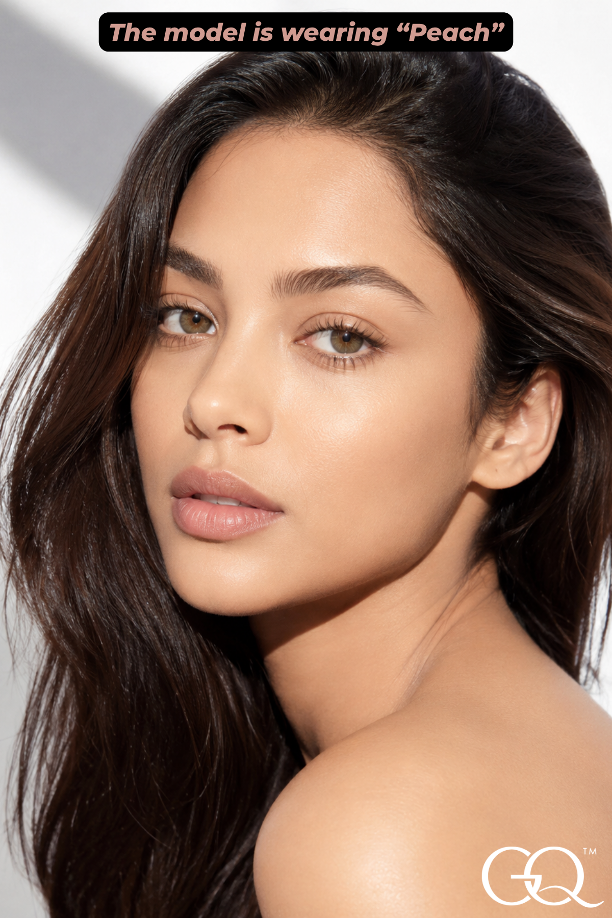 Experience the elegance of GLOWNIQUE Foundation with SPF, a luxurious blend of antioxidants that enhances your natural beauty while offering sun protection and radiant coverage.