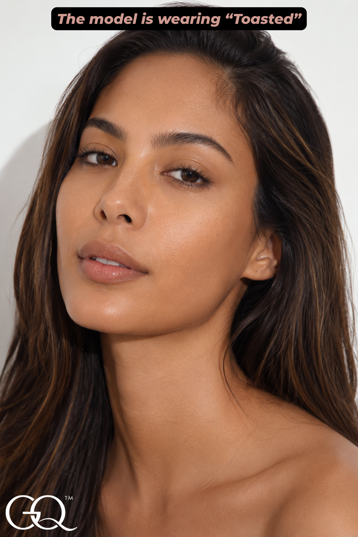 Experience the exquisite GLOWNIQUE Tinted Moisturizer, a luxurious blend of niacinamide and hyaluronic acid that elevates your natural radiance and embodies artisanal beauty.