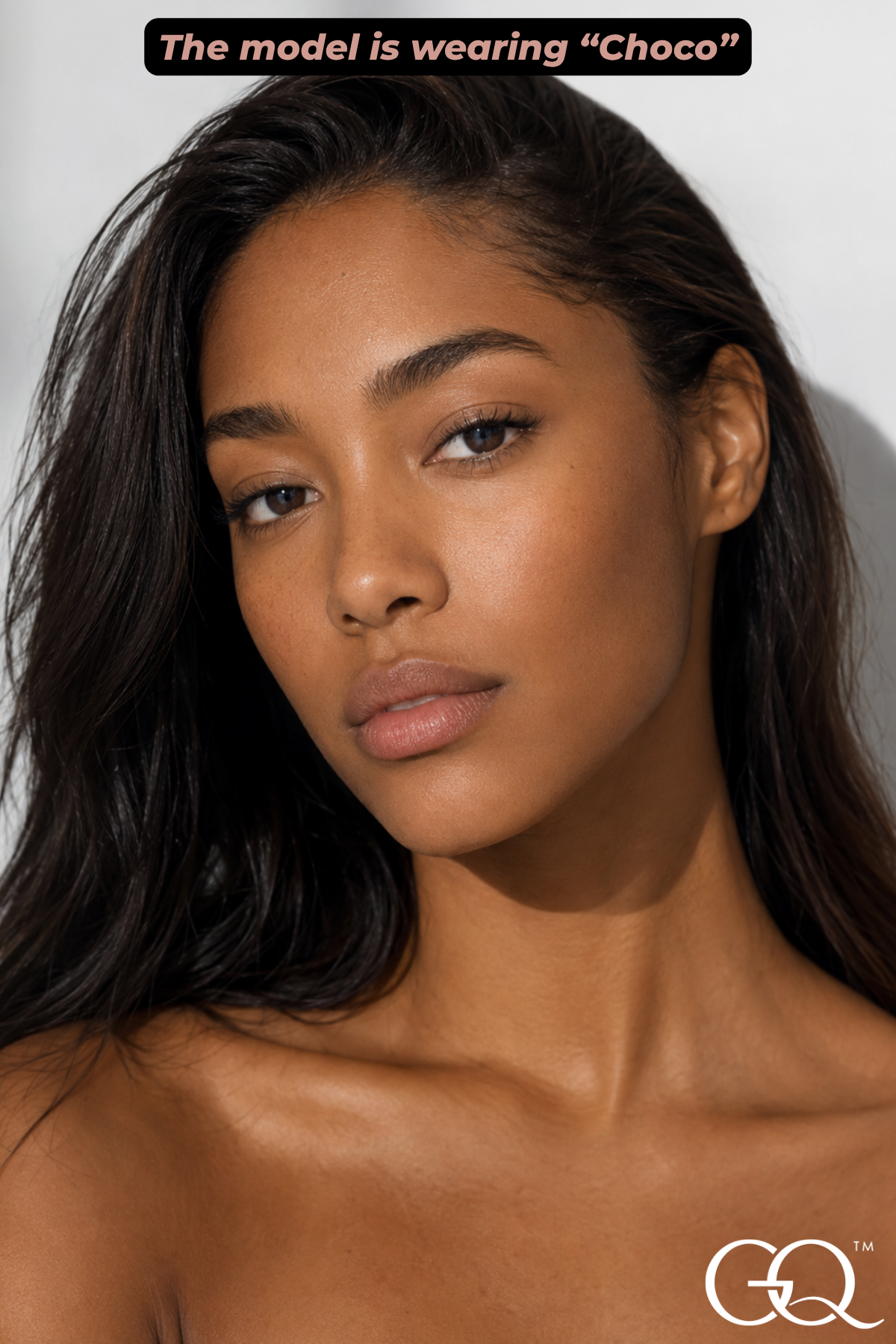 Experience the artistry of GLOWNIQUE's Creme Concealer Stick, a luxurious blend for flawless skin. Elevate your beauty ritual with medium to full coverage and a sophisticated matte finish.